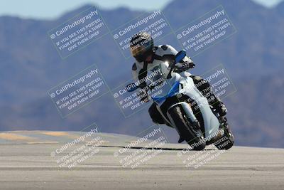 media/Mar-24-2025-Moto Forza (Mon) [[57ce5c5cff]]/3-Beginner Group/Session 4 (Turn 9)/